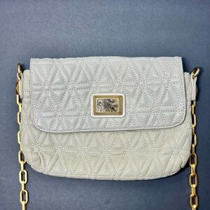 Marc Jacobs Cream Gold Quilted Crossbody Bag
